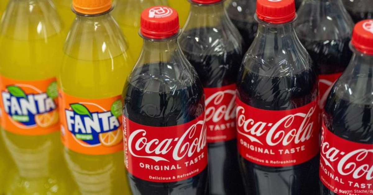 Coca-Cola faz recall de 28 milhões de garrafas possivelmente contaminadas na Áustria