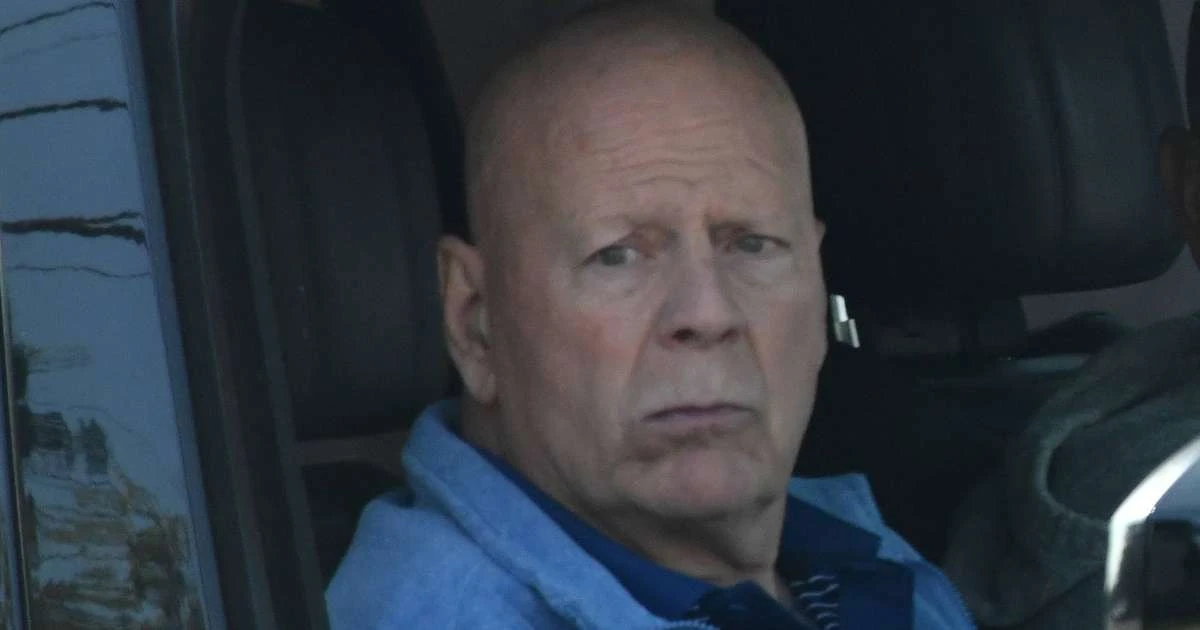 Bruce Willis está bem, mas 'cérebro falha'; ator mora em casa separada da família