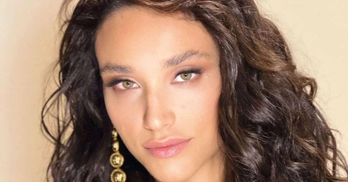 Débora Nascimento quebra silêncio após não ser reconhecida