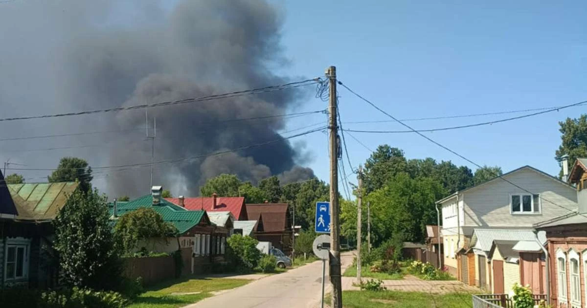 Ataque ucraniano deixa mortos, provoca incêndio e leva à evacuação de maternidade perto de Moscou