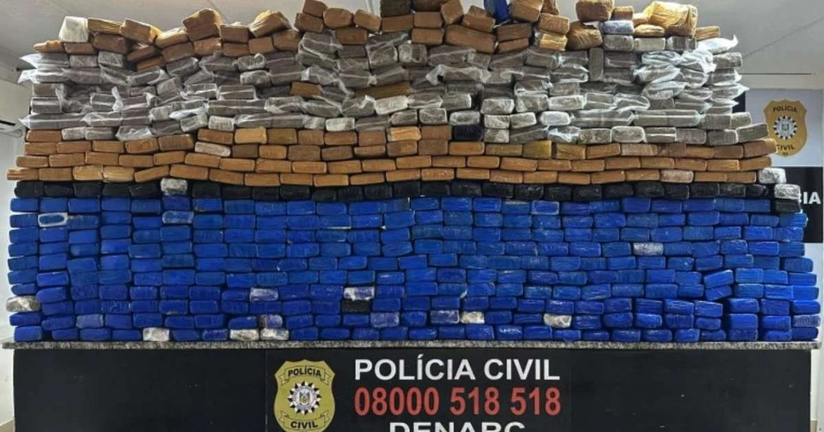 Operação surpresa encontra mais de 500 kg de maconha escondidos em residência na região metropolitana de Porto Alegre