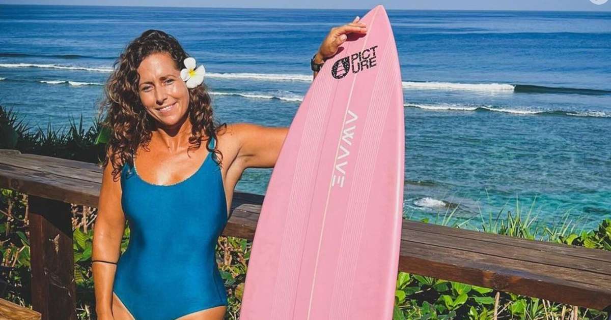 Quem é Giulia Manfrini? Surfista de 36 anos morre após ataque de peixe-espada e gera comoção na web: 'Fazendo o que amava'