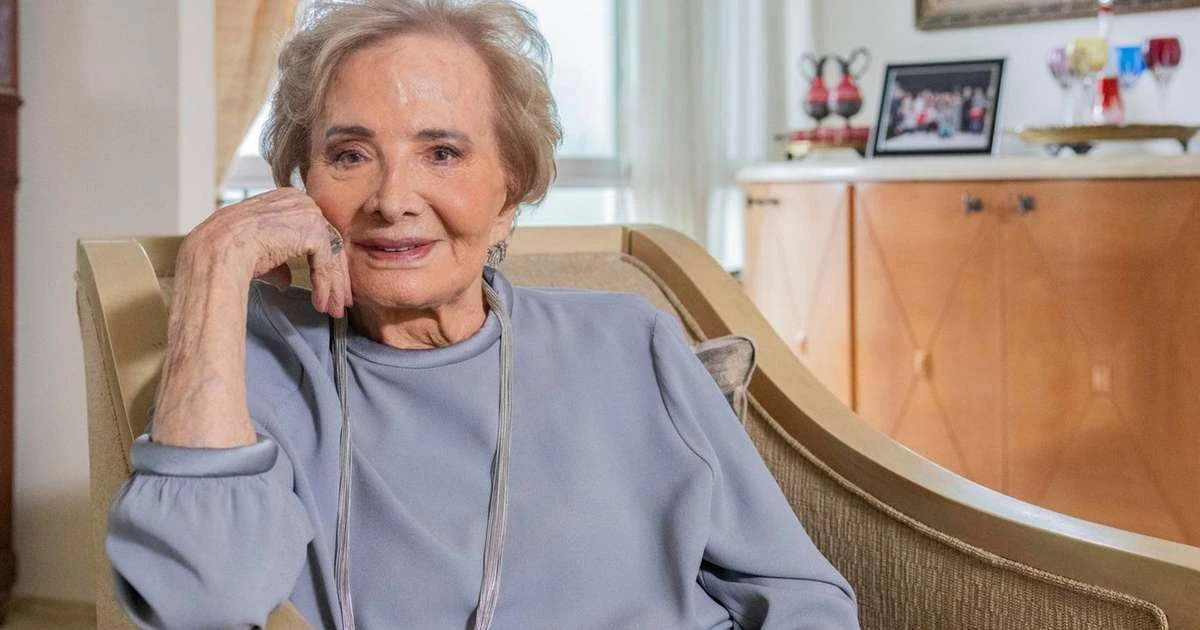 Isso eu sequer imaginava e me surpreendi: Gloria Menezes tem filhos antes do casamento com Tarcísio Meira após precoce casamento
