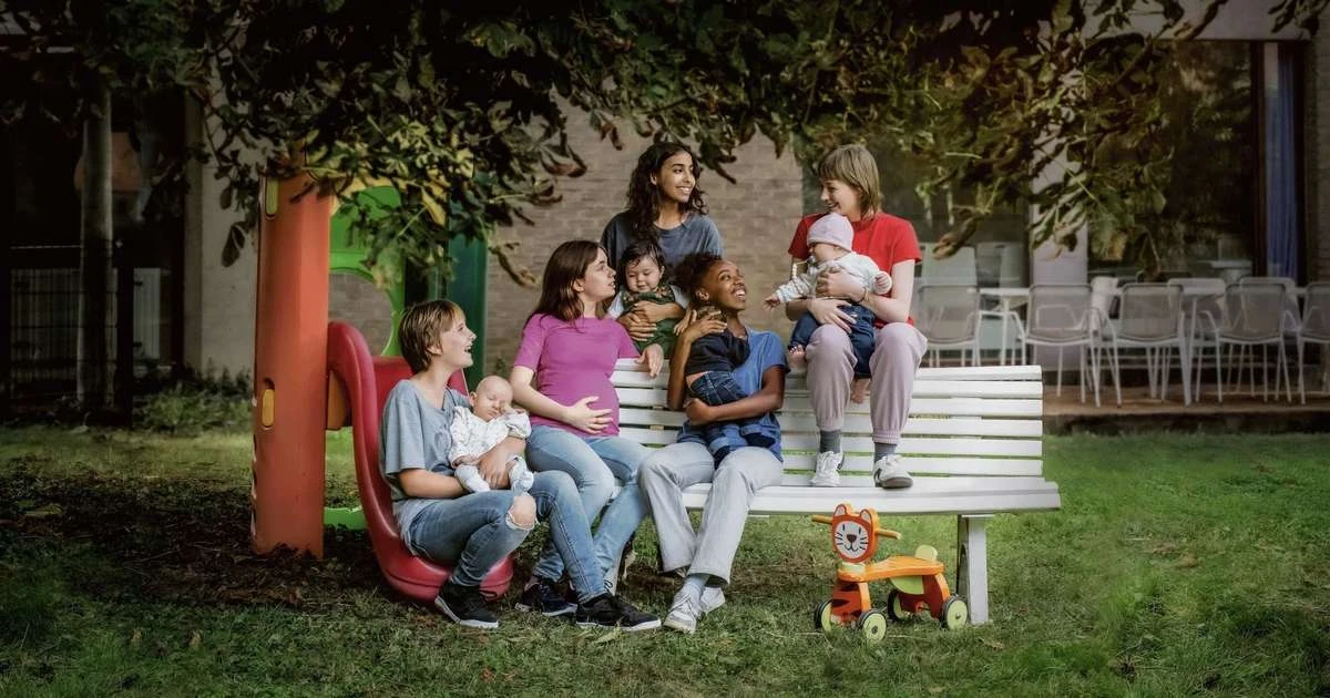 Irmãos Dardenne fazem de 'Jovens Mães' um retrato terno da maternidade precoce