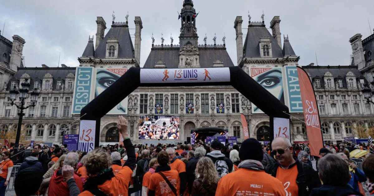 França dá início às homenagens pelos 10 anos dos atentados terroristas de 13 de novembro em Paris