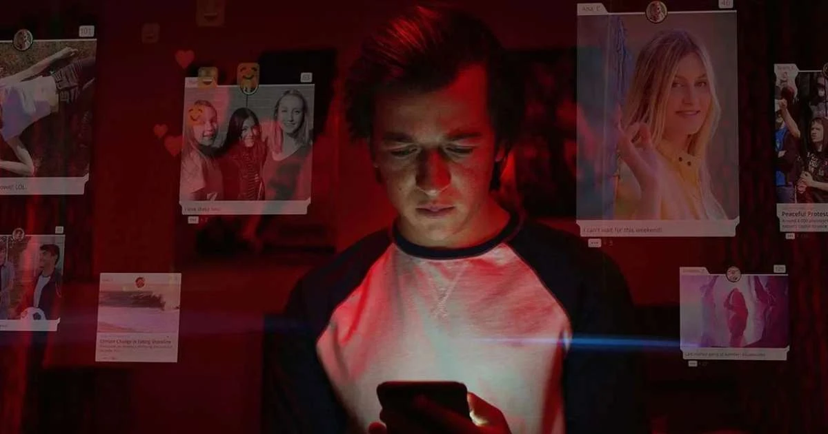 Apenas 1h30 na Netflix: Impossível assistir a este filme sem querer apagar todas as redes sociais depois