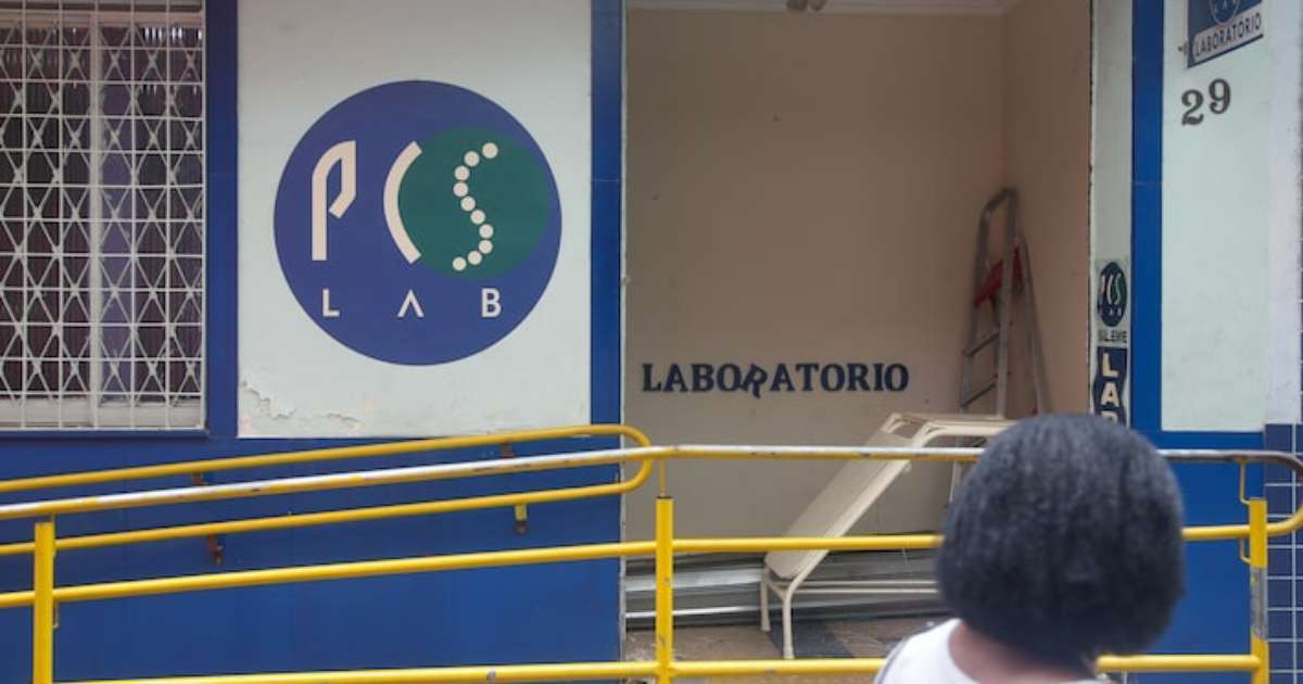 Laboratório investigado por erro em exames de HIV ganhou licitação com preço 0,01% menor que concorrente