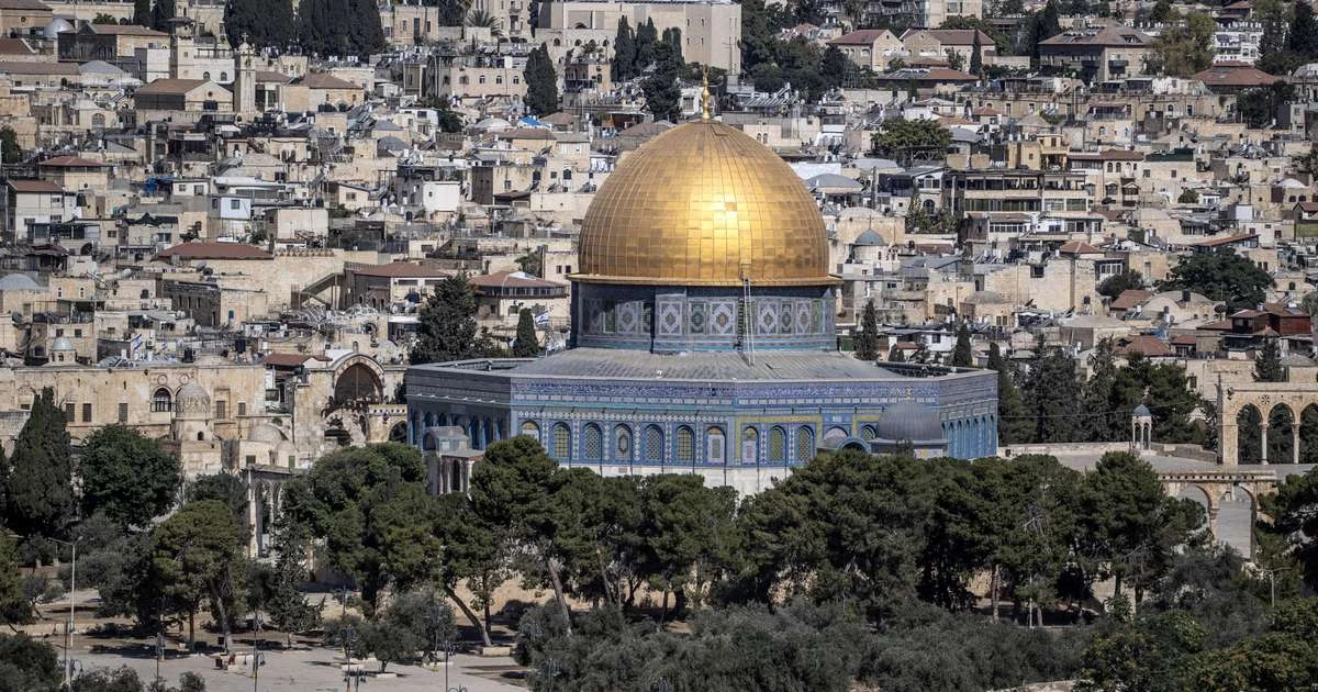 Israel relata lançamento de mísseis do Iêmen e sirenes tocam em Jerusalém