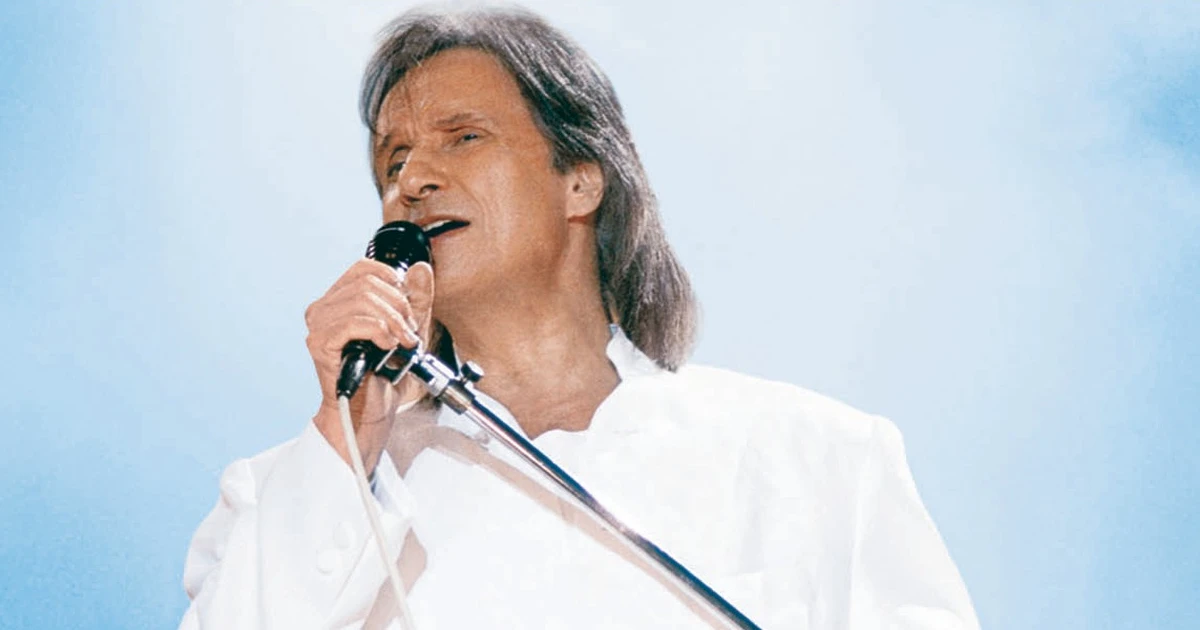Roberto Carlos relança álbum ao vivo gravado em São Paulo