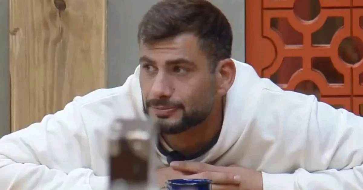 'A Fazenda 17': Nizam planeja denunciar peões por atitude proibida no reality: 'Usando...'