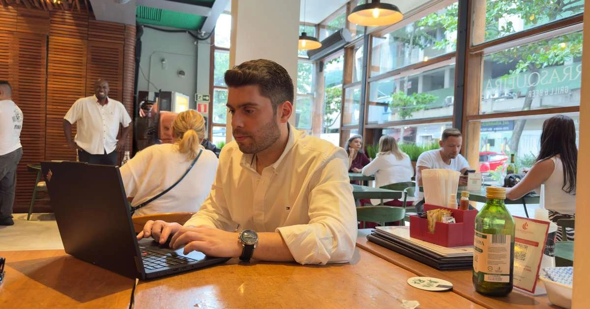 Brasileiros ampliam busca por vagas internacionais