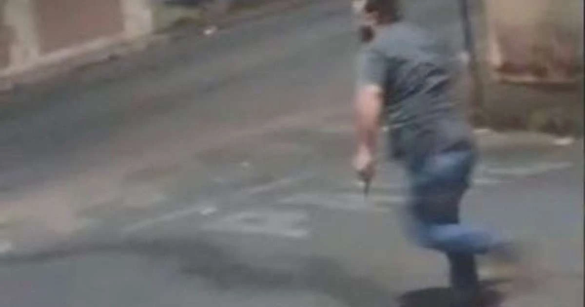 Dono de espaço de festas é preso após esfaquear decoradora que esqueceu móveis no local