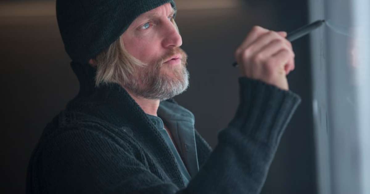 'Jogos Vorazes': 'Não queremos uma imitação de Woody Harrelson', diz produtora sobre jovem Haymitch