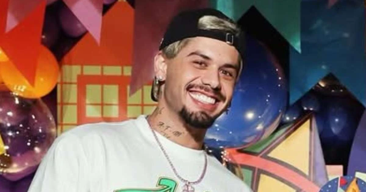 Web reage após Zé Felipe beijar famosa em festa: 'Parece a Virginia'