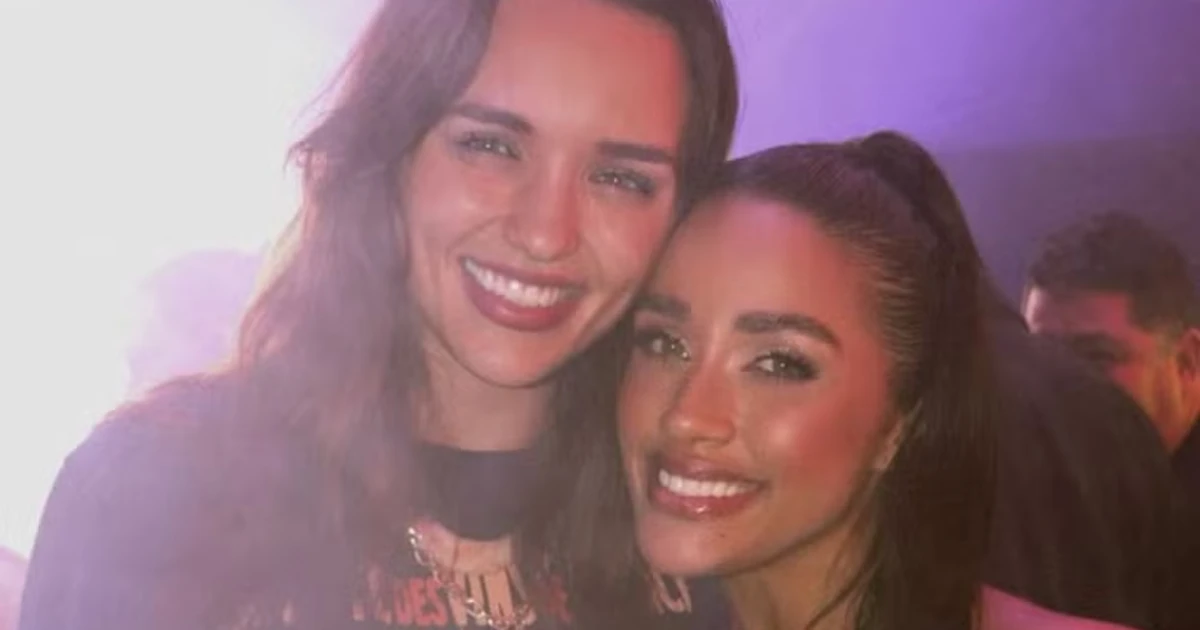 Gêmeas? Eva encontra Rafa Kalimann em show e brinca sobre semelhança: 'Conferir de perto'