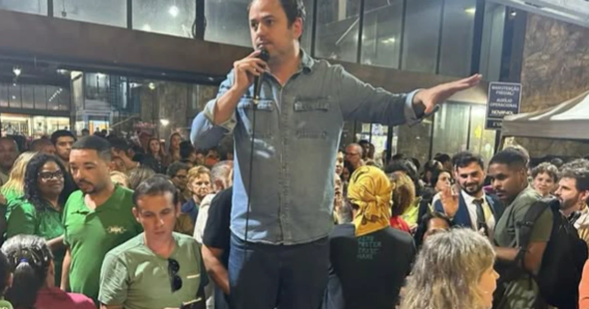 Quem é Glauber Braga, deputado que teve cassação aprovada pelo Conselho de Ética
