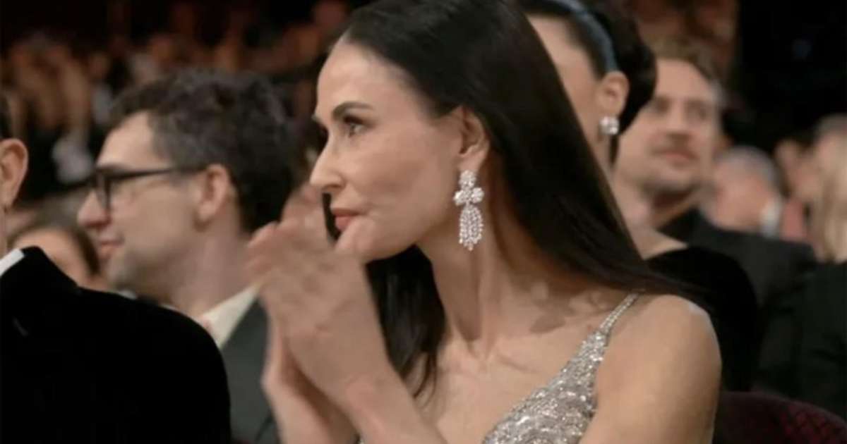 Veja a reação de Demi Moore ao perder Oscar para 'novinha'