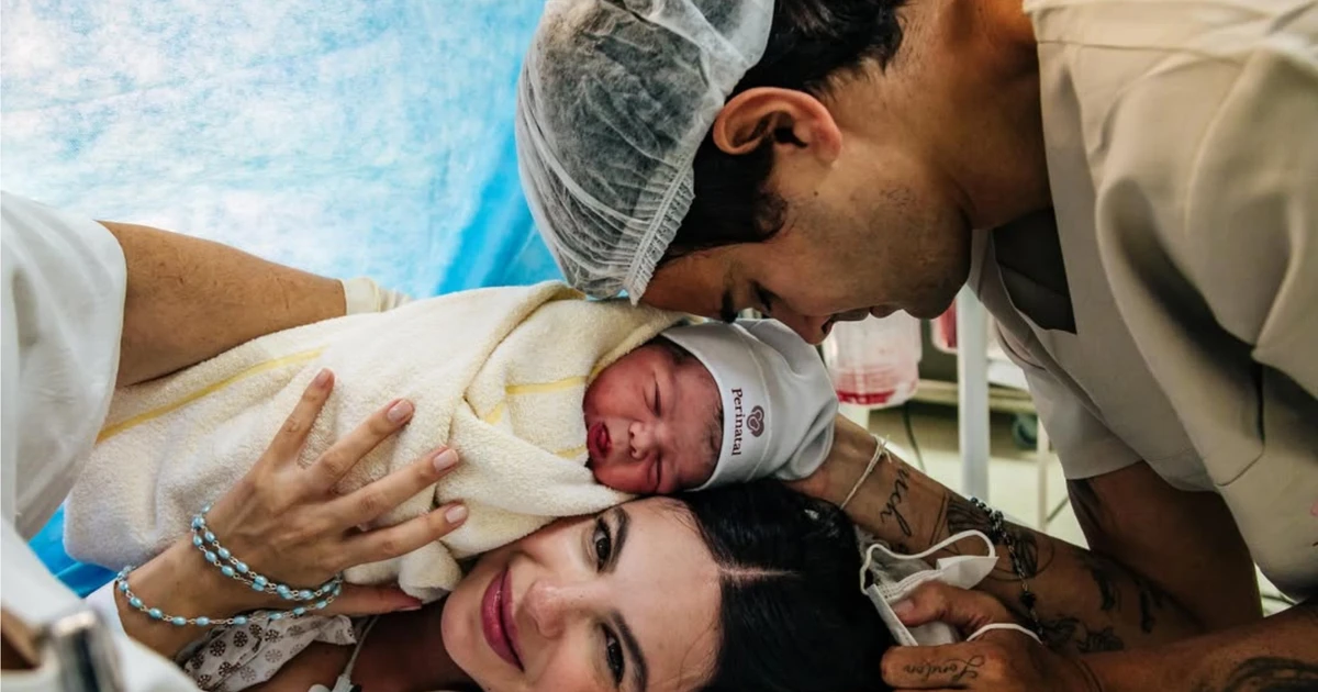 Sthefany Brito anuncia nascimento do terceiro filho: 'Coração triplicou'