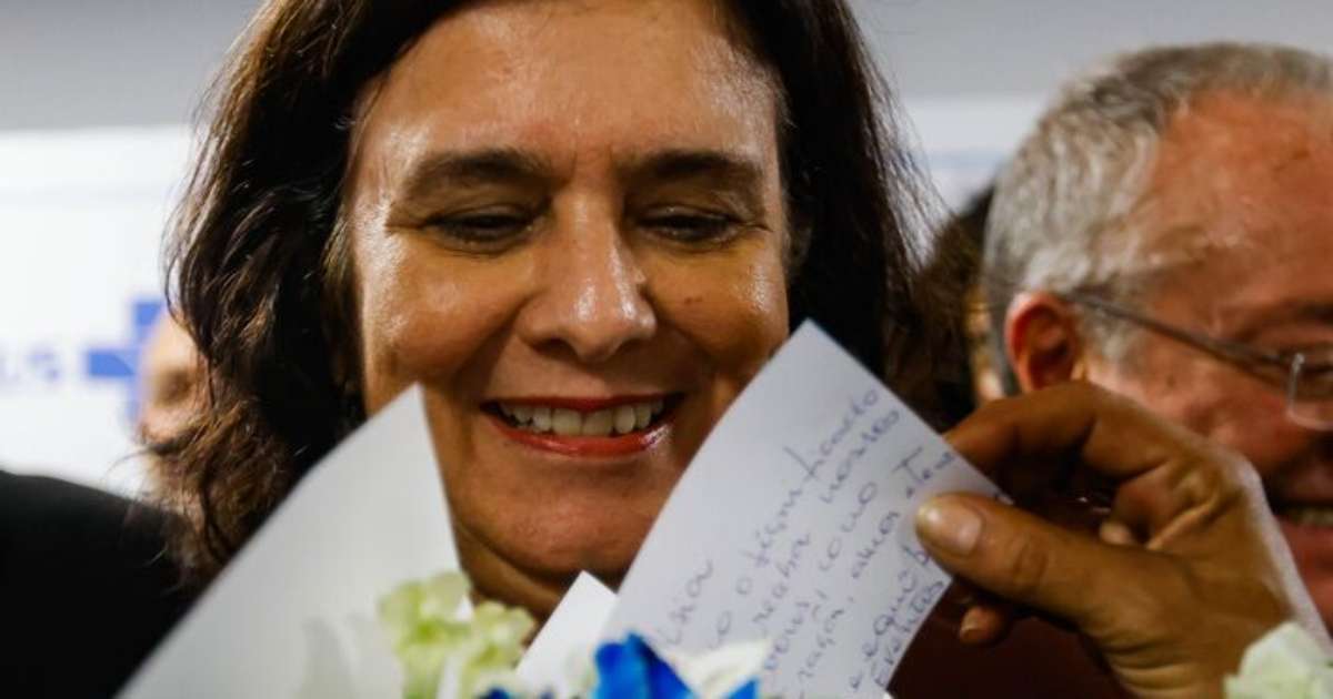 'Isso não me diminui em nada', diz Nísia após ser demitida do Ministério da Saúde