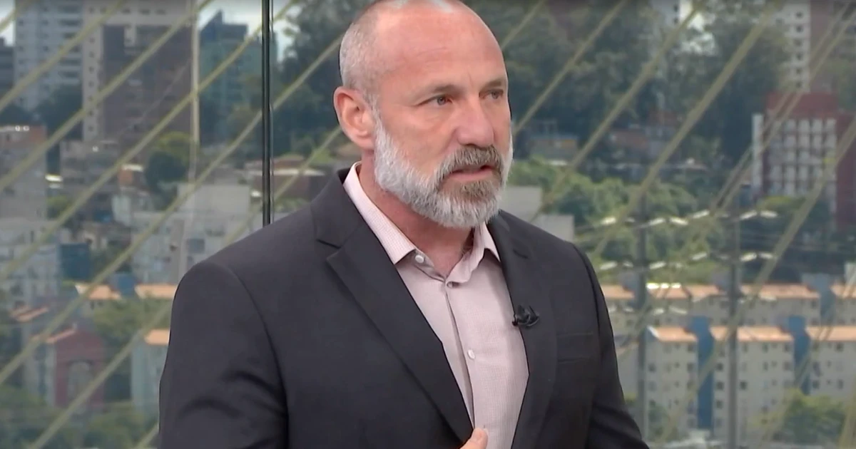 Comentarista da Globo diz não gostar de tomar banho: 'Já fiquei três dias sem'