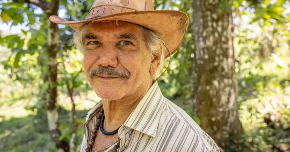 Após internação de emergência, Jackson Antunes revela quando sairá do hospital