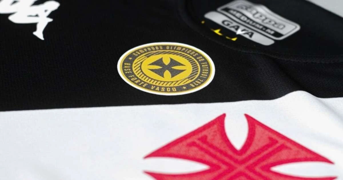 Vasco emite nota oficial e assina com volante assina até 2027