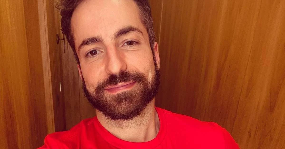 Viúvo de Paulo Gustavo cai em golpe e faz alerta