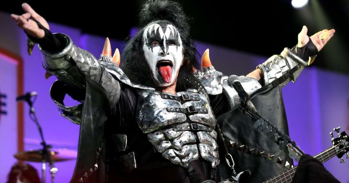 Gene Simmons destaca que Kiss durou 52 anos e Beatles, sete: 