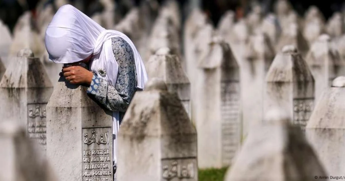 Massacre de Srebrenica, a lacuna na cultura europeia da memória