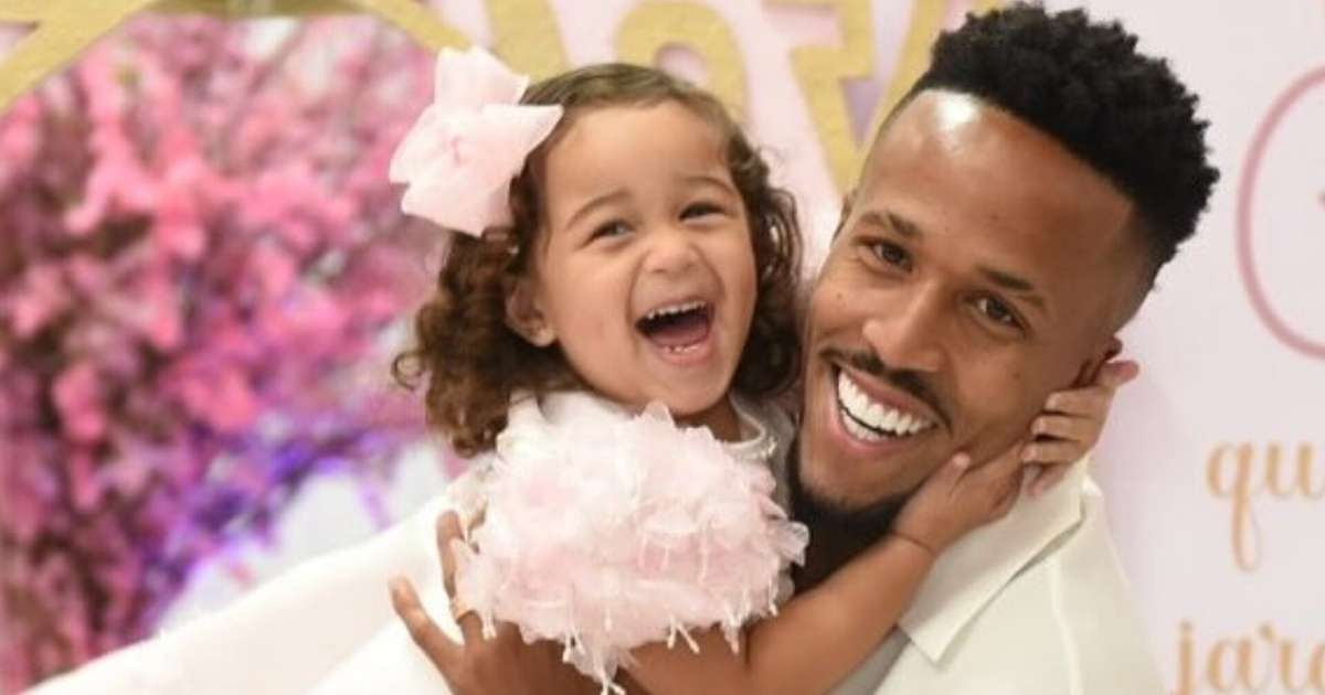 Éder Militão mostra fotos inéditas da festa de aniversário da filha, Cecília: 'Minha princesinha'