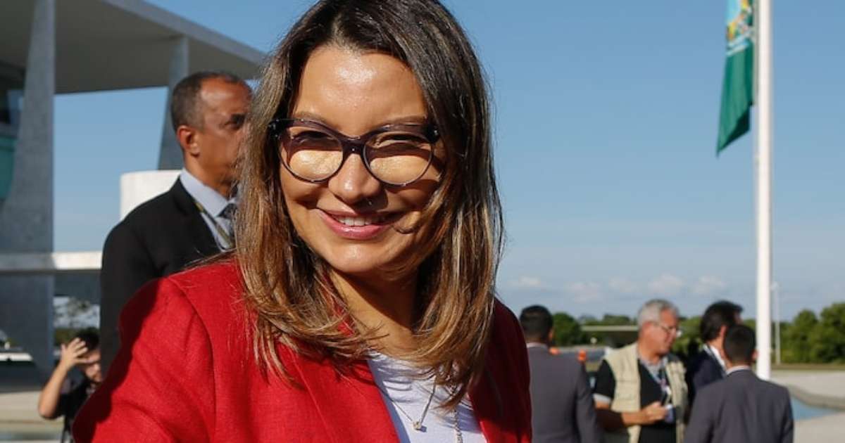 Eleições 2024: Pré-candidatos do PT fazem sessão de fotos com Janja e ministros petistas