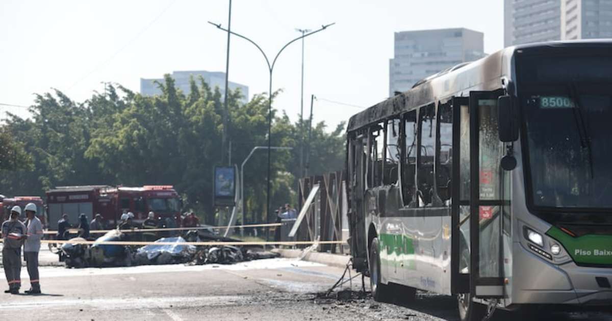 'Ônibus pegando fogo, gente querendo sair pela janela, diz testemunha de queda de avião em SP