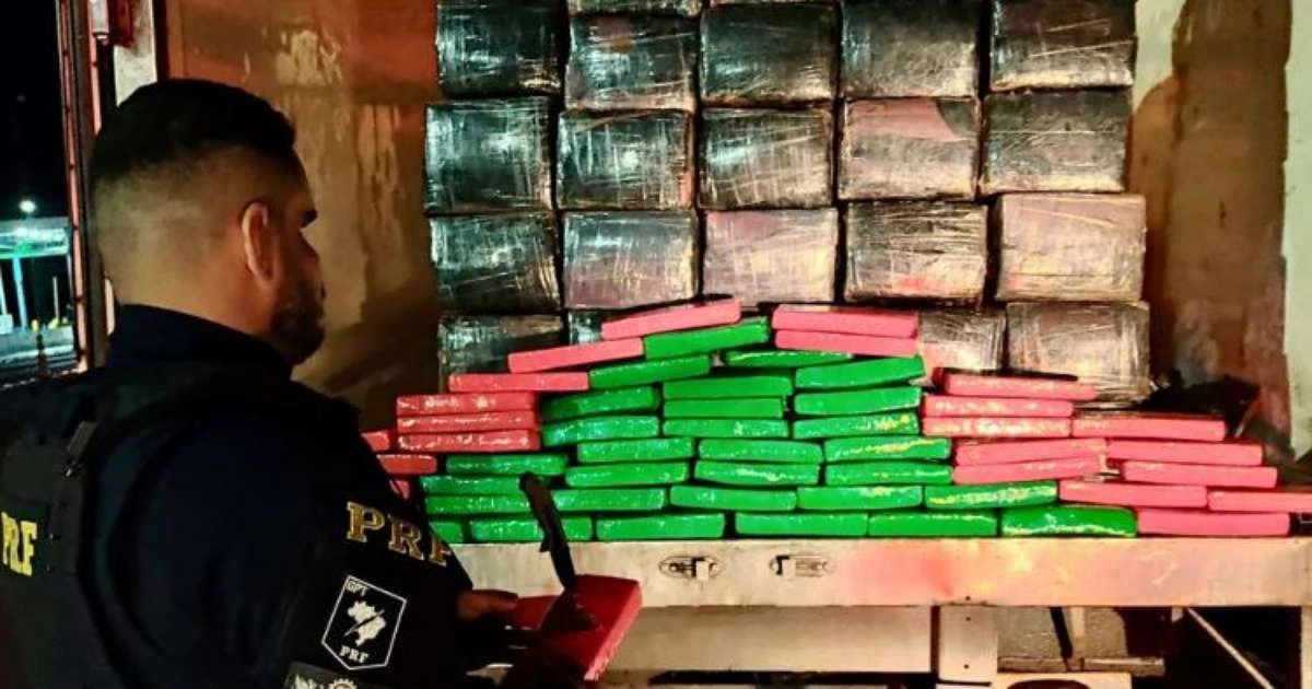 Homem é preso transportando cerca de uma tonelada de maconha em caminhão frigorífico no RS