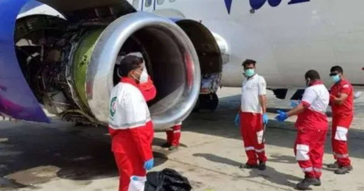 Mecânico morre no Irã após ser sugado por motor de avião durante reparo