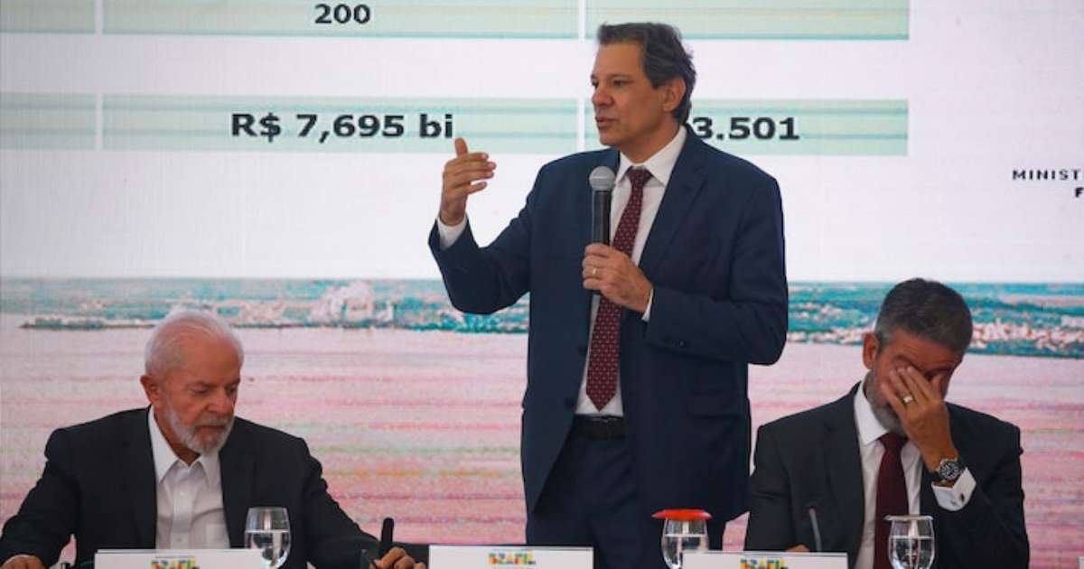 Governo paga R$ 7 bilhões em emendas para destravar pacote fiscal; Congresso pressiona e quer mais