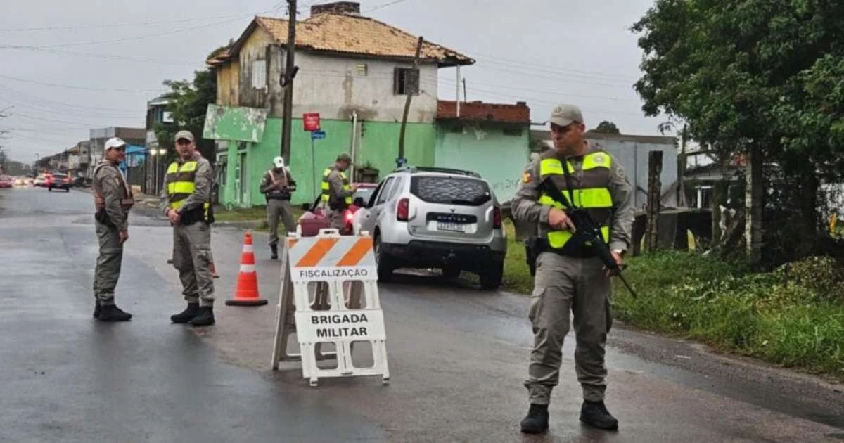 Operação policial no Litoral Gaúcho prende 10 pessoas e apreende grande quantidade de drogas