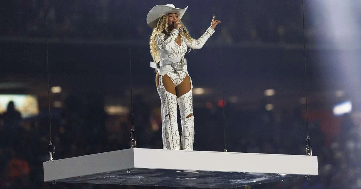 Beyoncé volta a cantar '16 Carriages' após acidente em turnê; veja vídeo