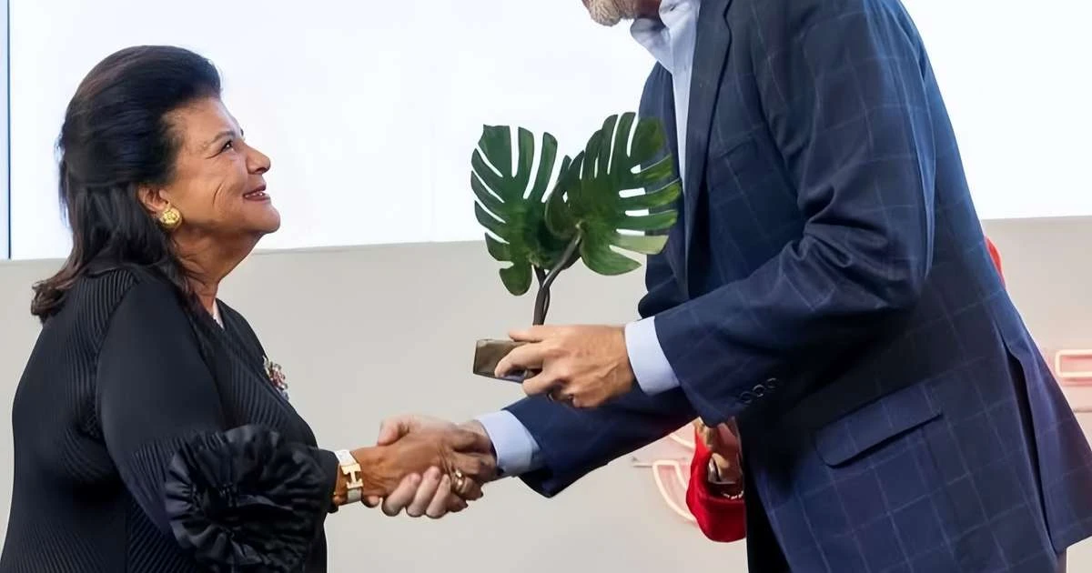 Luiza Helena Trajano recebe o South Summit Leadership Award