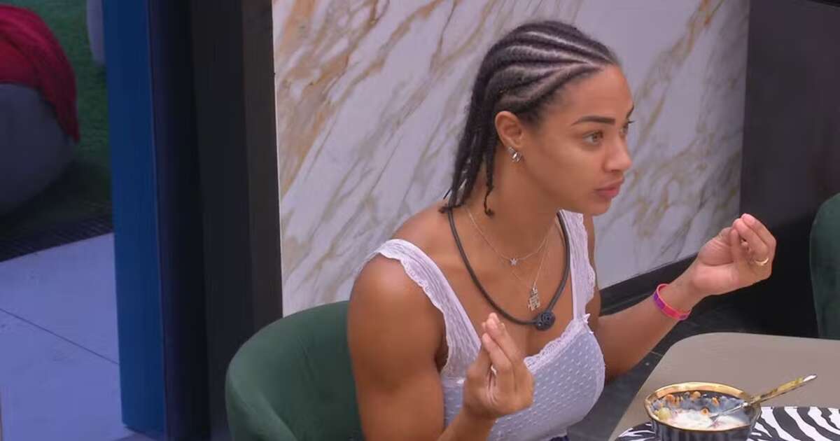 BBB25: Aline se revolta com Renata e chama a bailarina de 'cobra' e 'falsa'