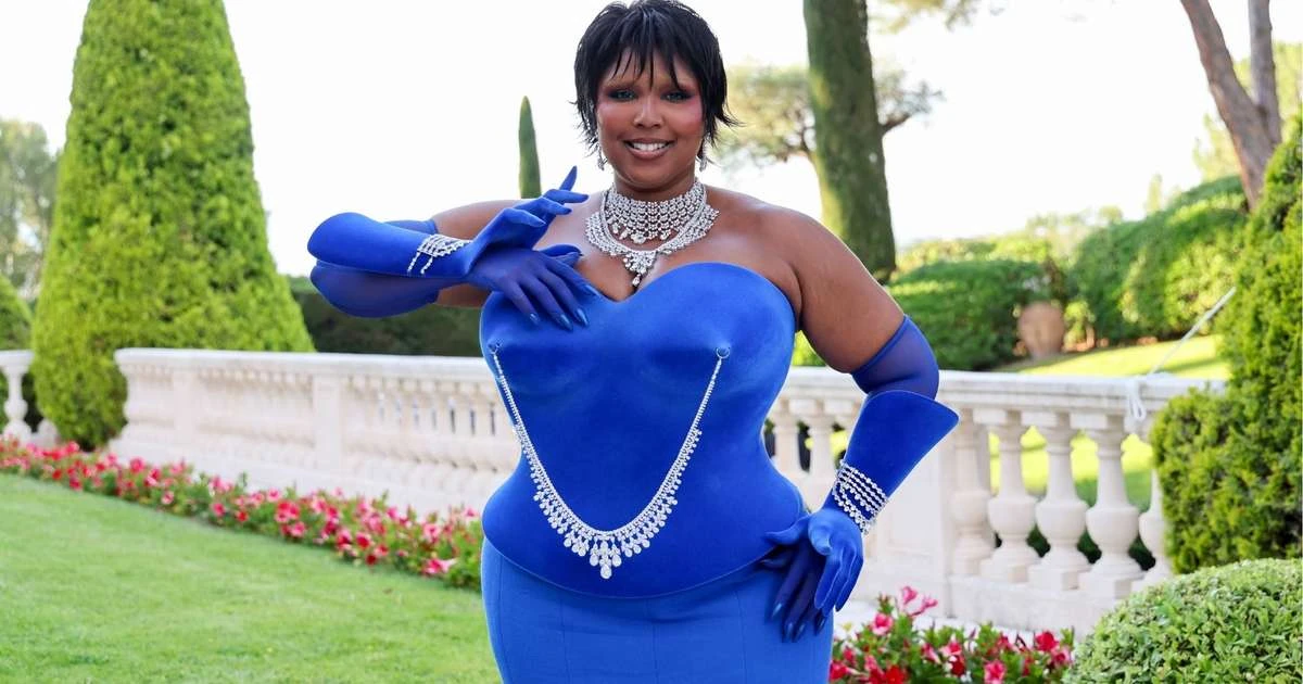 Lizzo reclama que algoritmo está atrapalhando o lançamento do novo álbum: 'Não tem como promover'