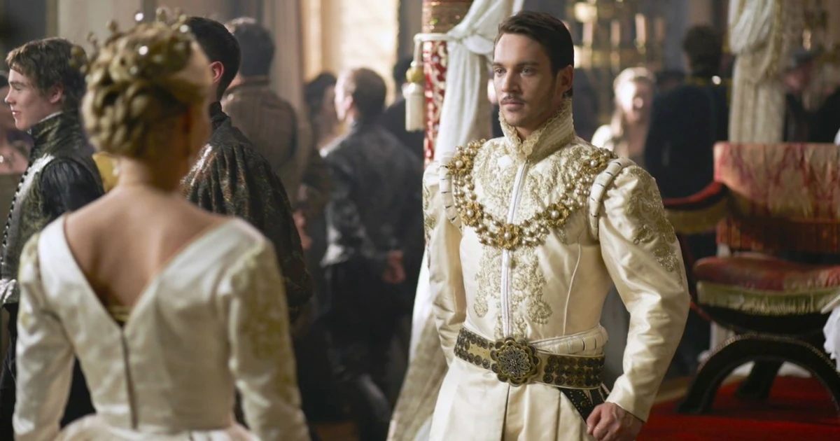 De graça no streaming: A série histórica com produção luxuosa do criador de Vikings que tornou Henry Cavill famoso