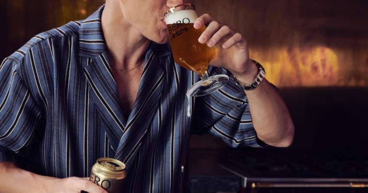 Tom Holland lança cerveja sem álcool dois anos depois de estar sóbrio