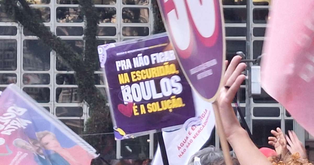 Boulos busca voto de mulheres em ato no centro; Nunes cancela agenda, volta atrás e participa de evento