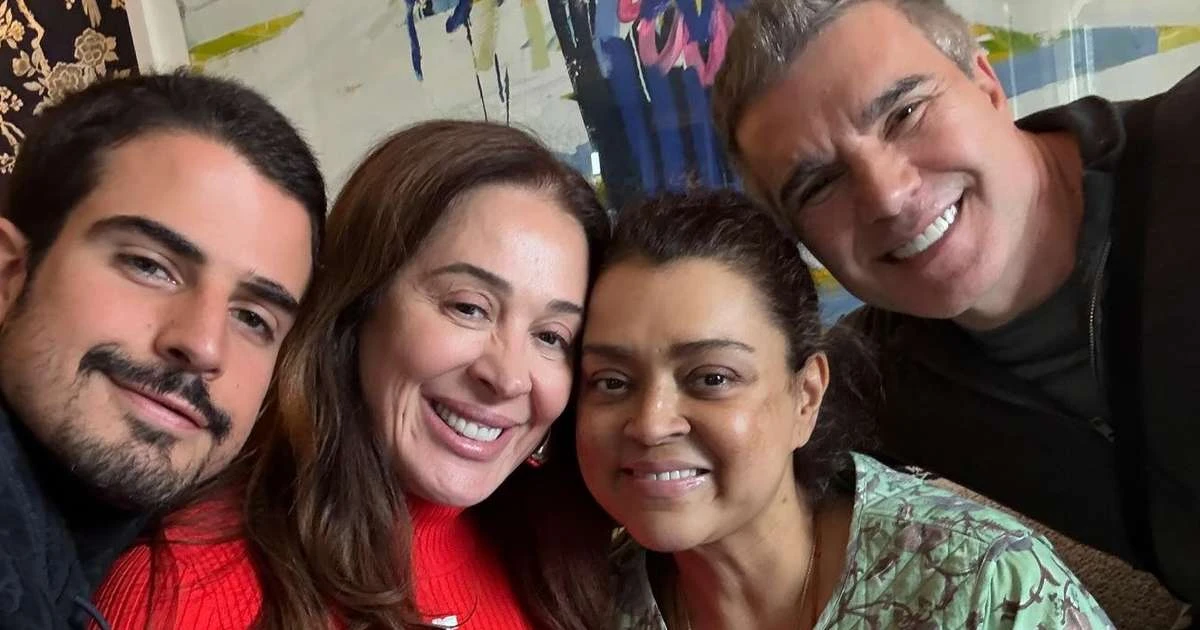 Preta Gil recebe amigos famosos antes de nova fase do tratamento nos EUA