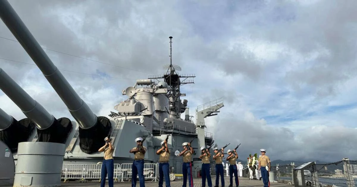 Especialista descarta invasão dos EUA na América Latina após envio de navios à costa da Venezuela
