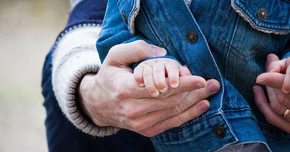 Casal é multado após desistir de adotar crianças por 'brigas constantes e ausência de gratidão'