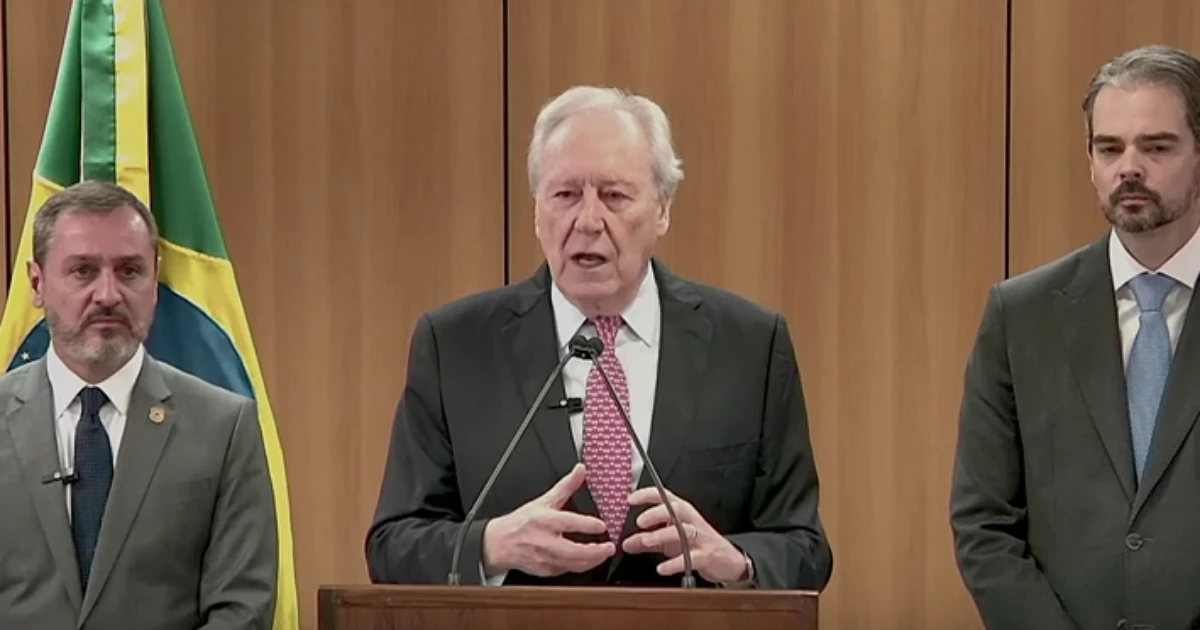 Operação para trazer líder do PCC para o Brasil foi complexa e teve aval de Lula, diz Lewandowski