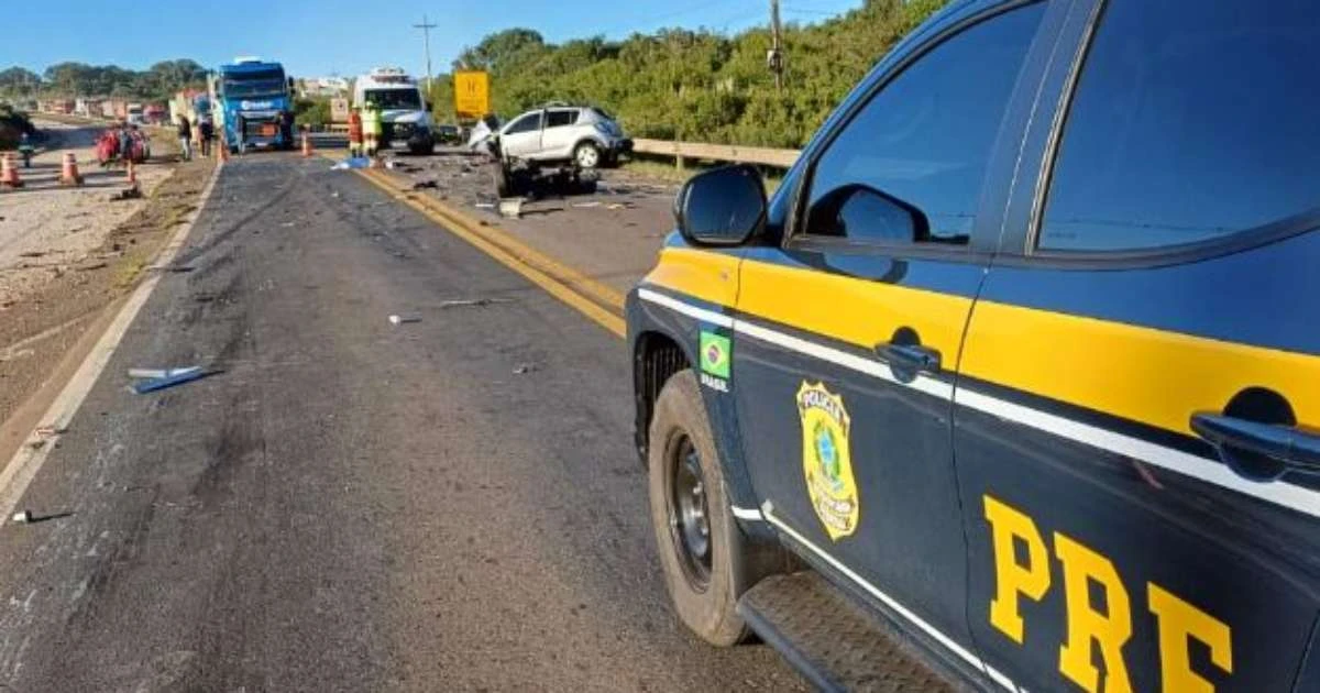 Colisão entre carro e caminhão deixa quatro mortos no Norte do RS