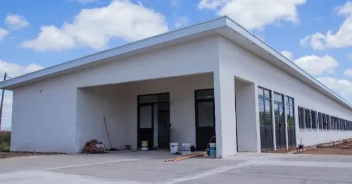 Barbieri une Steel Frame e Método Modular em obra de escola