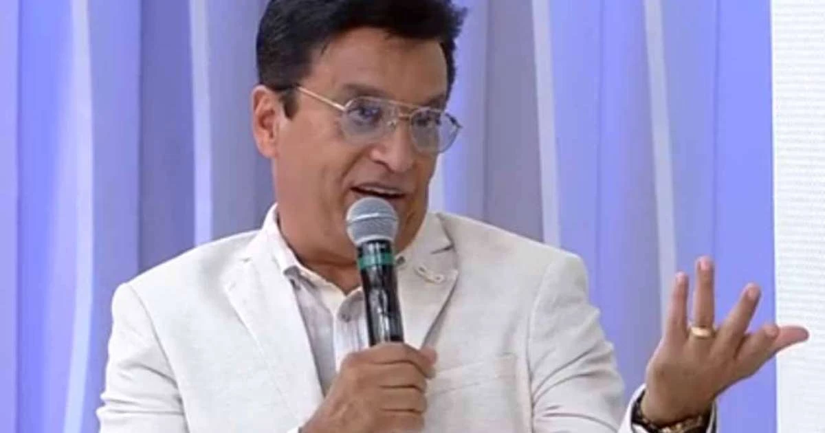 Por que o cantor Nahim não tirava os óculos escuros em público? Saiba o motivo!